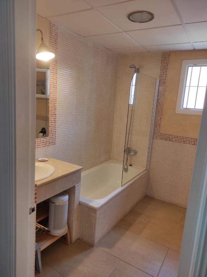 Casa 4 Habitaciones Con Jardin Y Piscina 10 Pax Zahara de los Atunes Luaran gambar